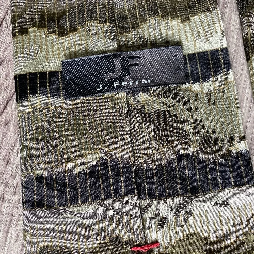 J. Ferrar Men's Necktie Silk Green Olive Artsy Abstract Satin Made in USA 56 x 4